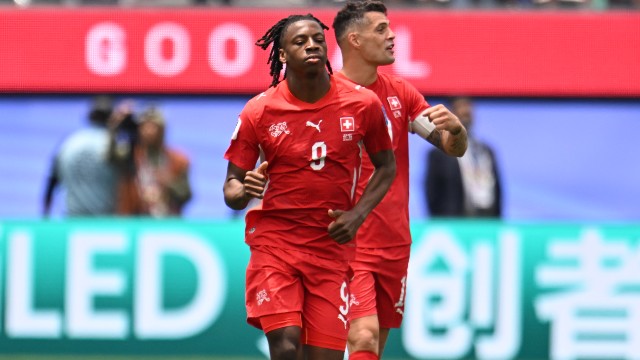 İsviçre, Bosna'yı 4 golle geçti haber görseli